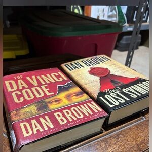 The Da Vinci Code & The Lost Symbol Books. By Dan Brown. #1 best sellers
